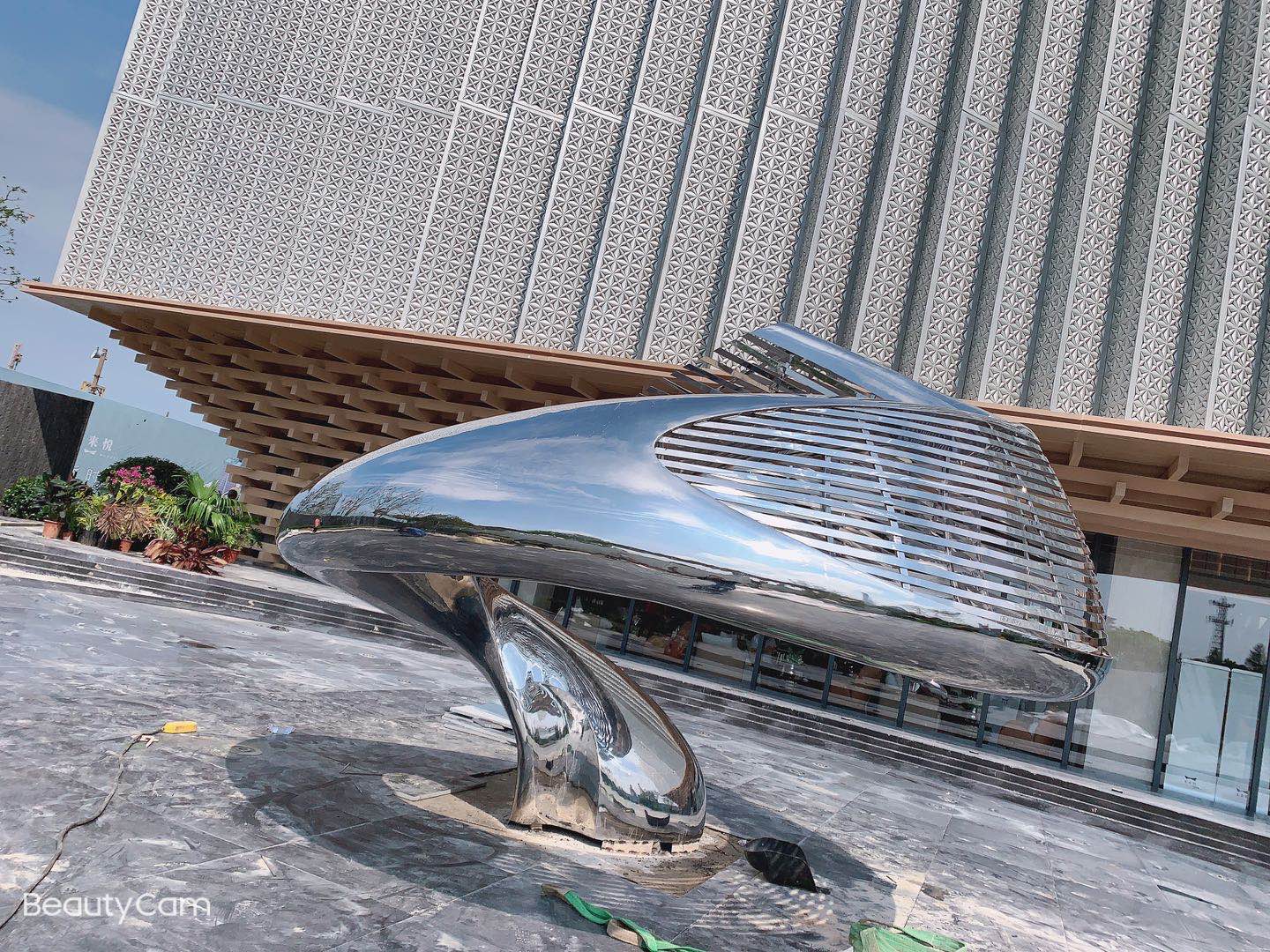 陽光城臺(tái)州未來悅示范區(qū)時(shí)光鏡面不銹鋼雕塑制作及安裝項(xiàng)目